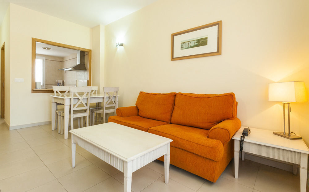 Aparthotel Ilunion Sancti Petri Novo Sancti Petri Luaran gambar