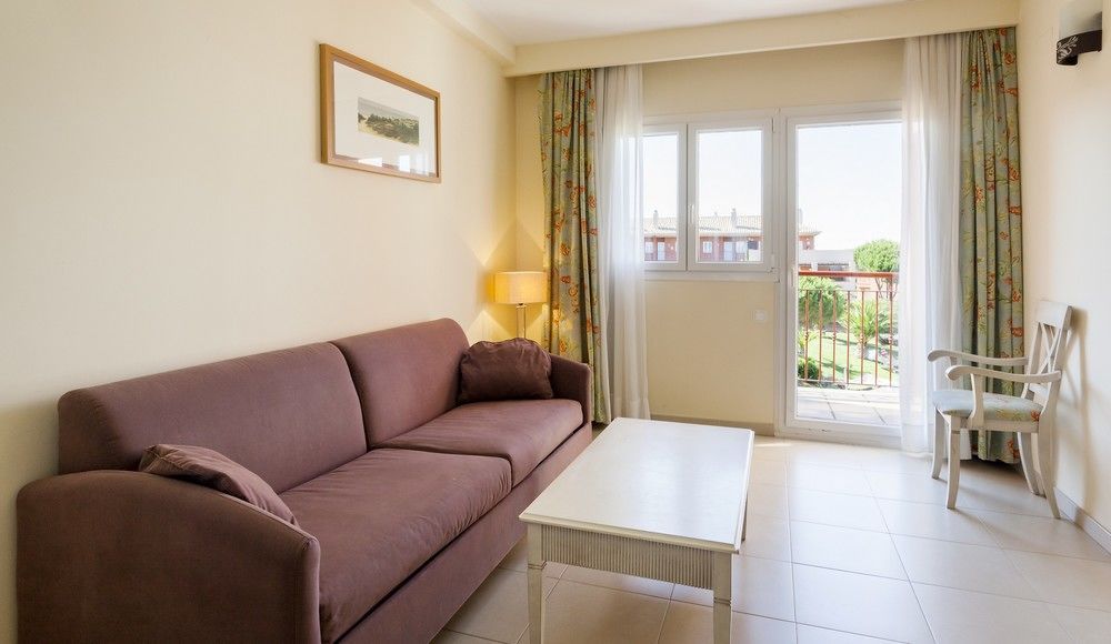Aparthotel Ilunion Sancti Petri Novo Sancti Petri Luaran gambar